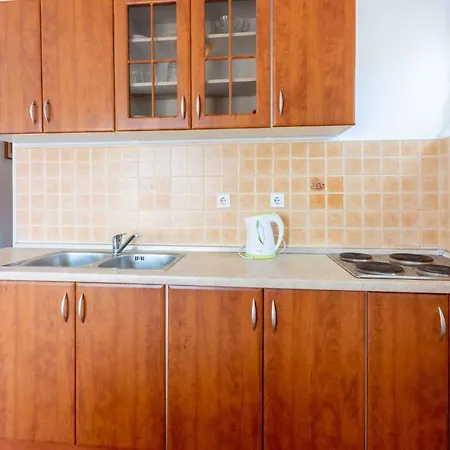 In 45896 Apartment *