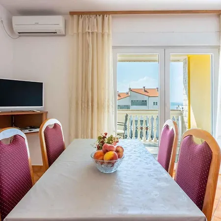 Apartment In 45896 Crikvenica
